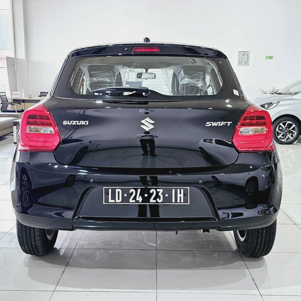 Suzuki Swift 1.2L GLX AT- Petrol