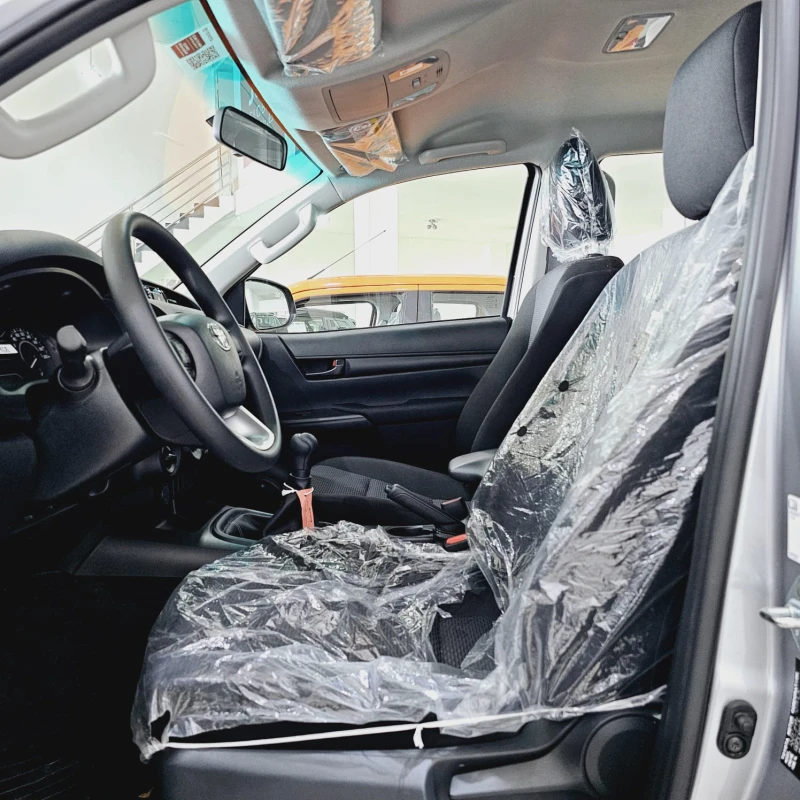 Toyota Hilux DC 4WD 2.4Ltr DSL MT