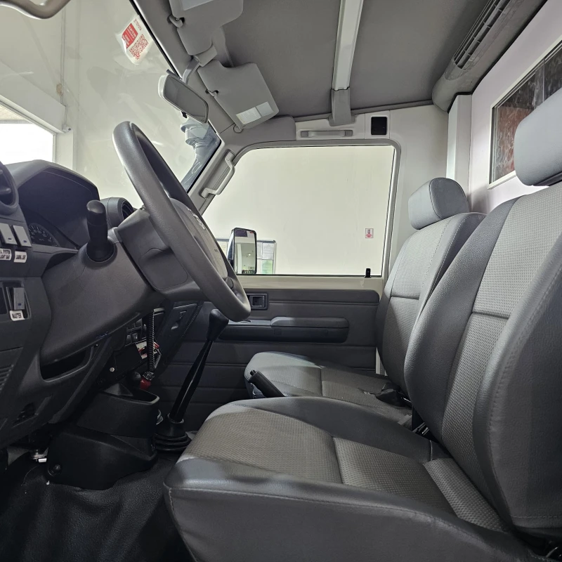 TOYOTA LC AMBULANCE 4.2LTR 4WD